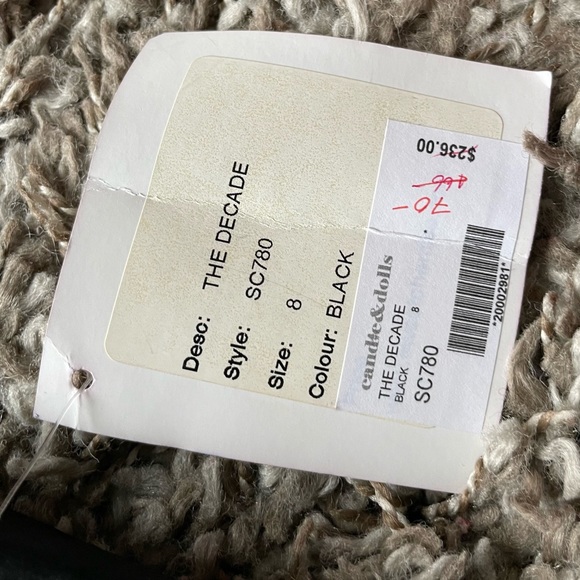 Thé decade- Size 8- like new- - Picture 3 of 4